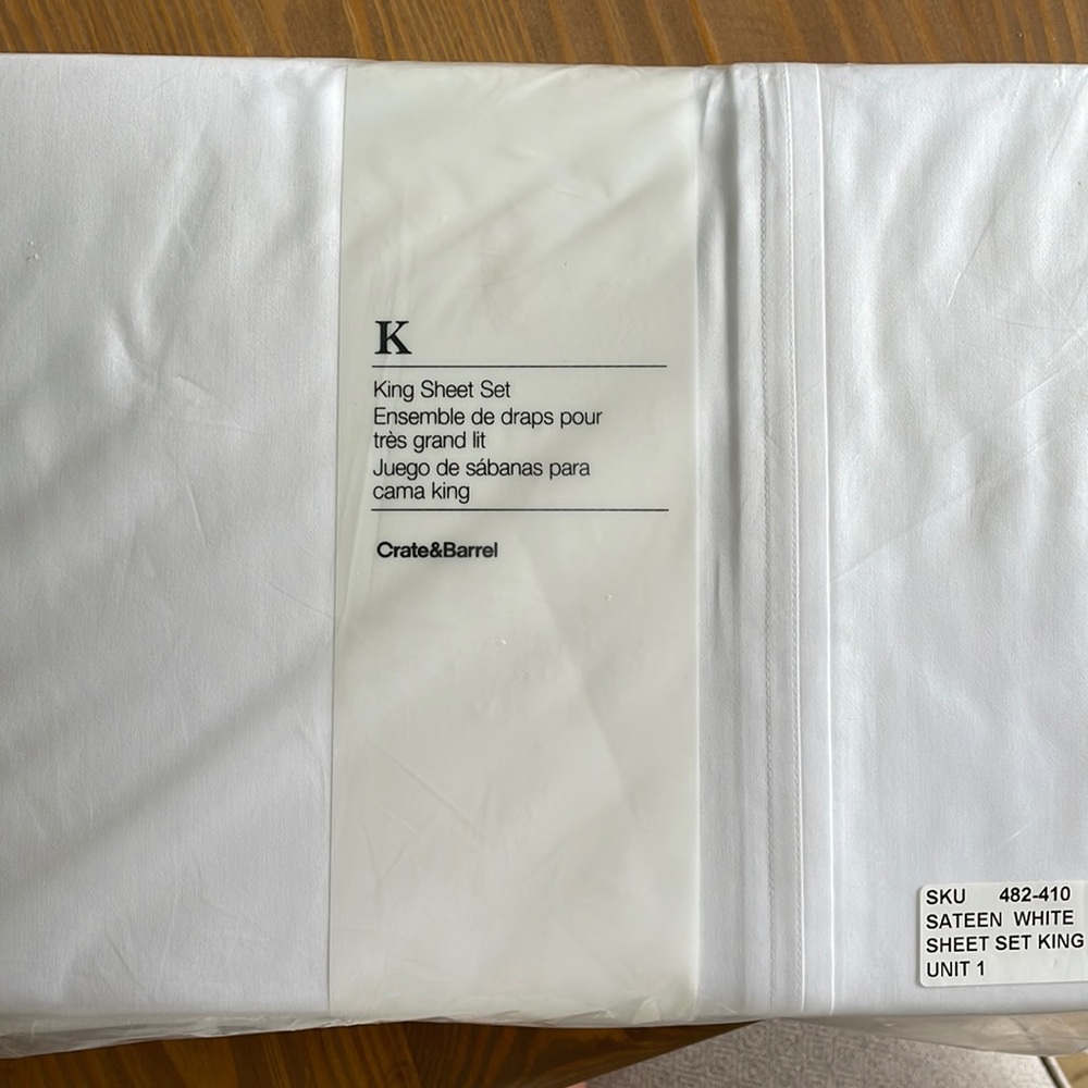 New Crate&Barrel White King Sheet Set 400ct